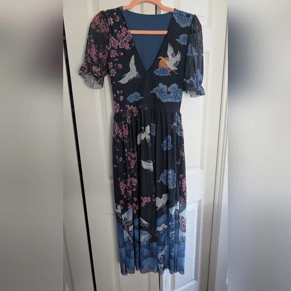 Flight Of Tsuru Stellar Dress Blackmilk Size Small - Picture 5 of 5